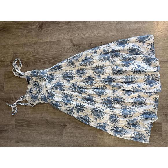 Dresses & Skirts - Trixxi Dress